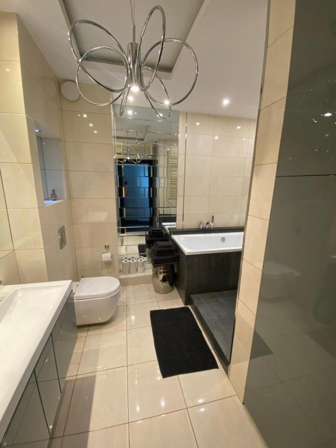 Apartament W Sercu Gdanska Z Parkingiem Podziemnym Εξωτερικό φωτογραφία